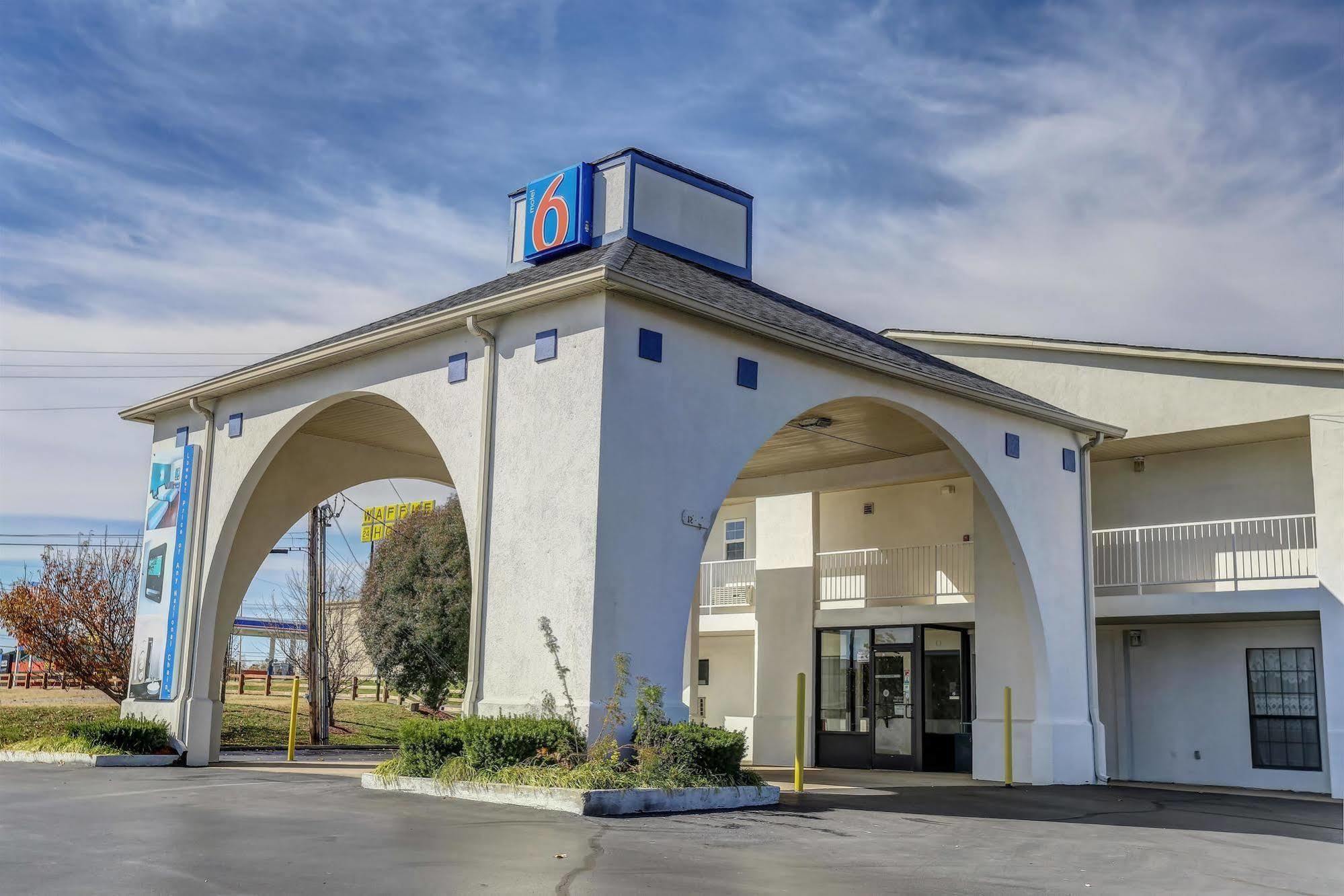 Motel 6-Dickson, TN Exterior foto