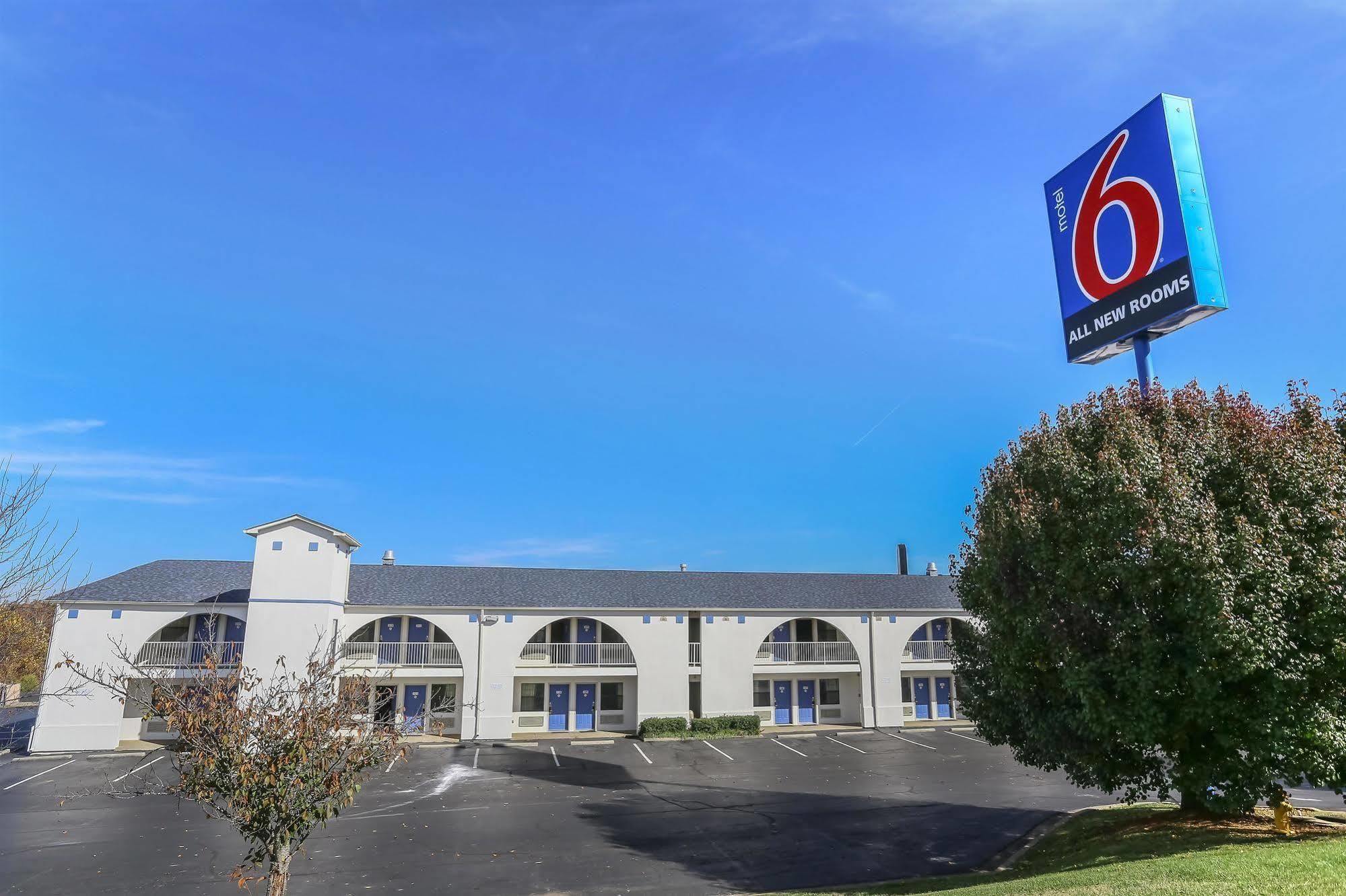 Motel 6-Dickson, TN Exterior foto